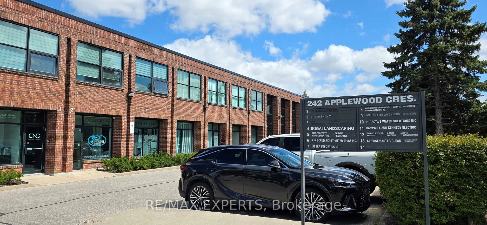 242, Applewood, Concord, Vaughan