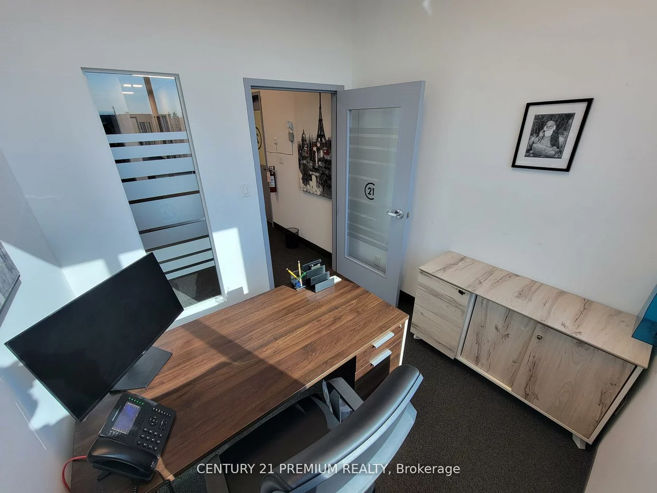 661, Chrislea, East Woodbridge, Vaughan