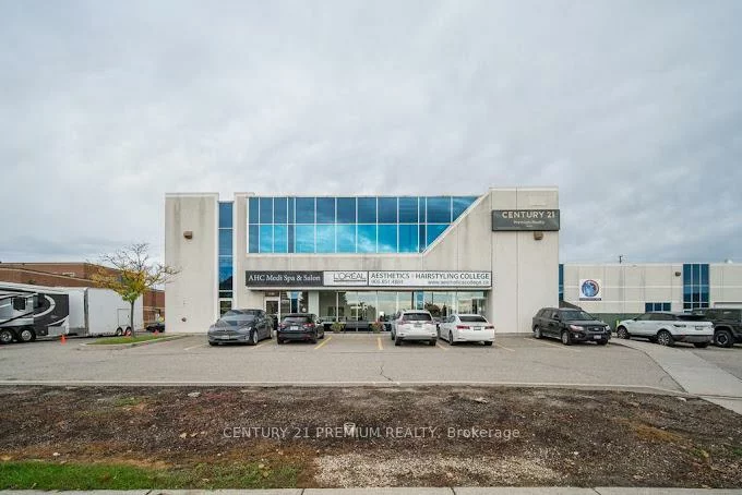 661, Chrislea, East Woodbridge, Vaughan
