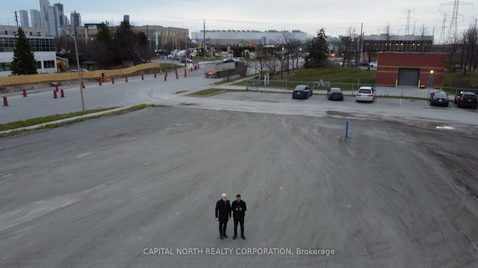 41, Aviva Park, Steeles West Industrial, Vaughan