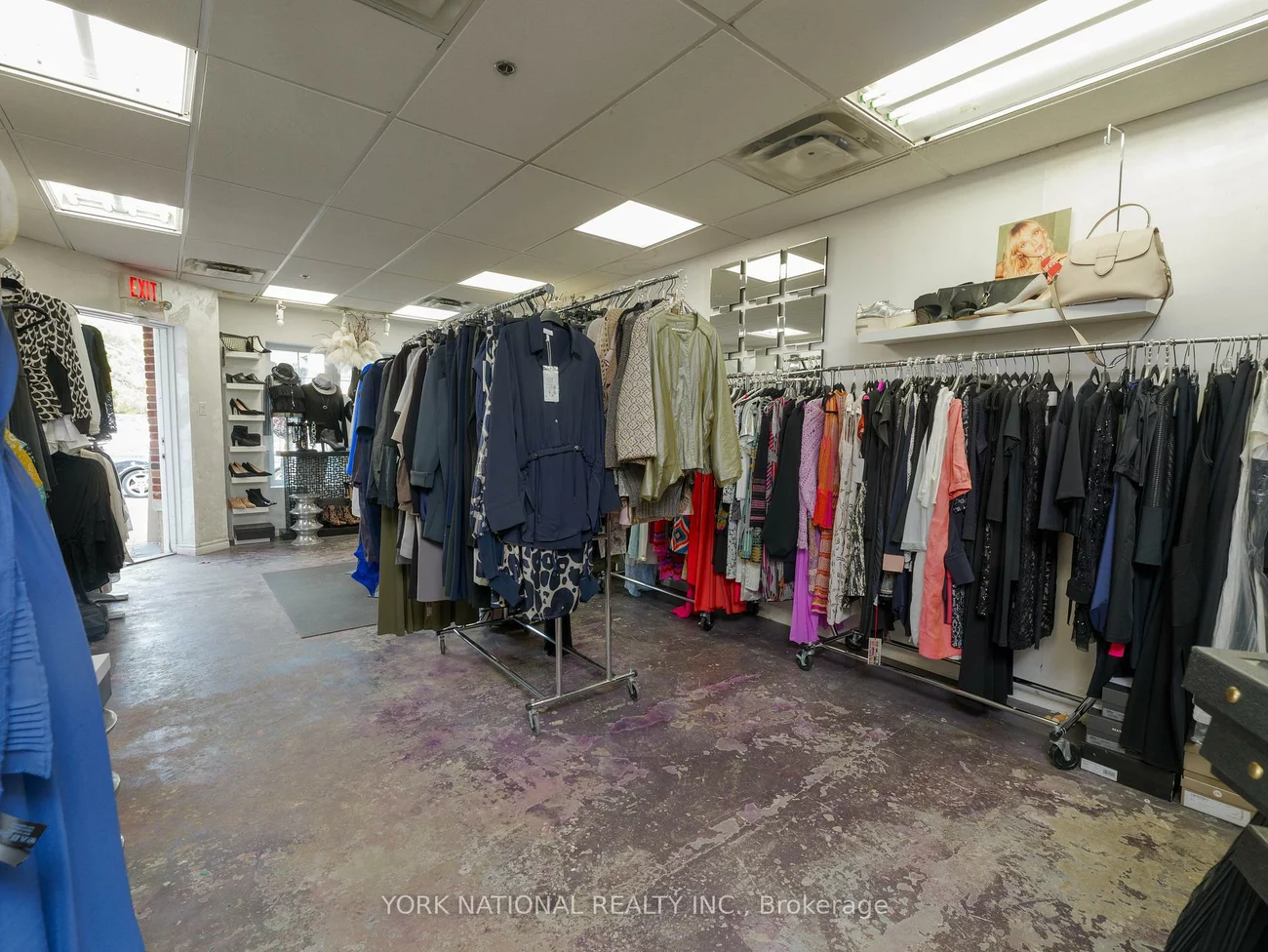 10480, Islington, Kleinburg, Vaughan