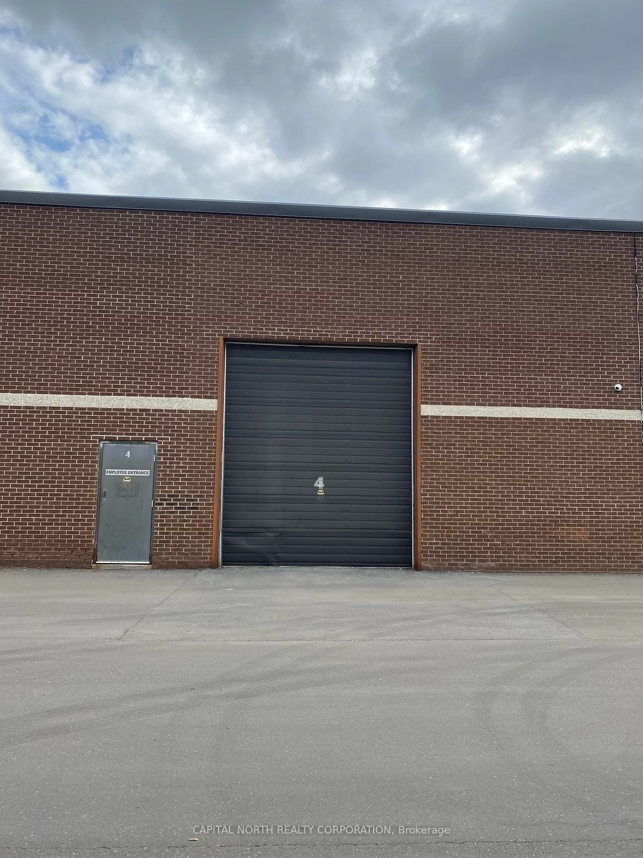 575, Bowes, Concord, Vaughan