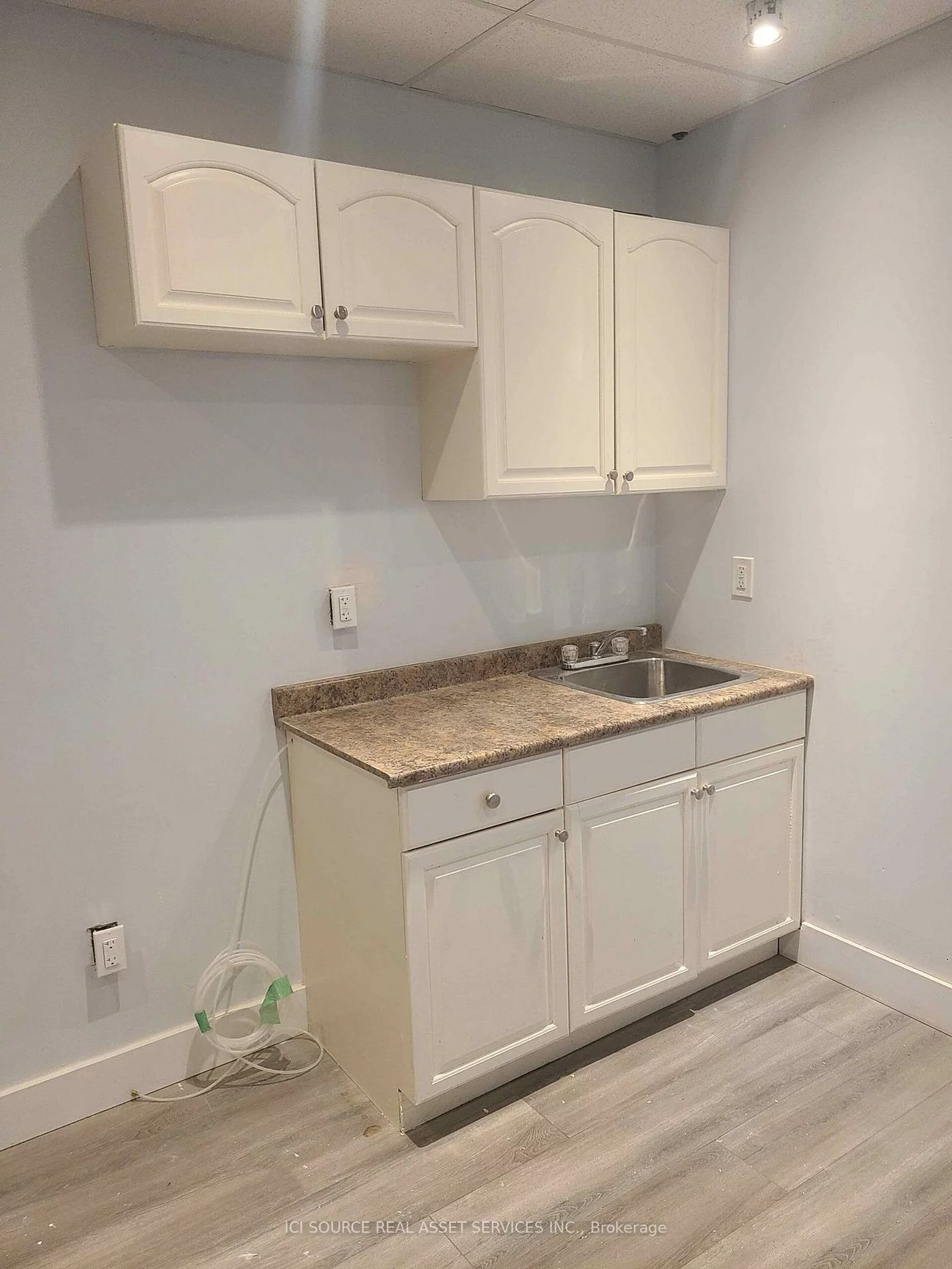 410, Chrislea, East Woodbridge, Vaughan