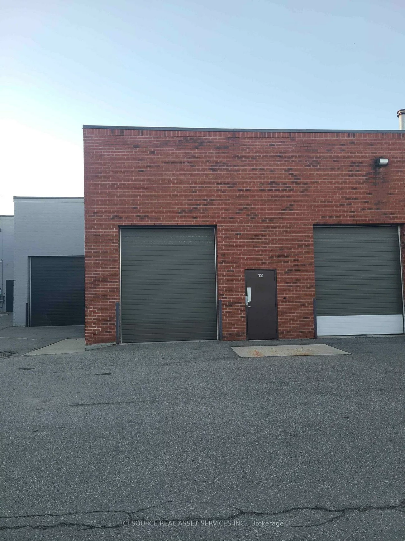 410, Chrislea, East Woodbridge, Vaughan