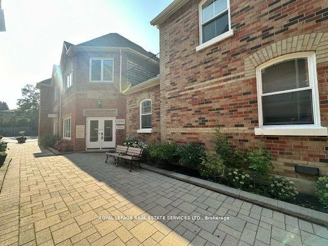 7626A, Yonge, Crestwood-Springfarm-Yorkhill, Vaughan