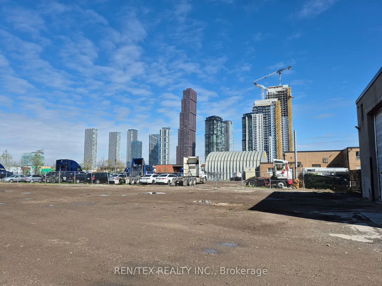 138, Creditstone, Concord, Vaughan