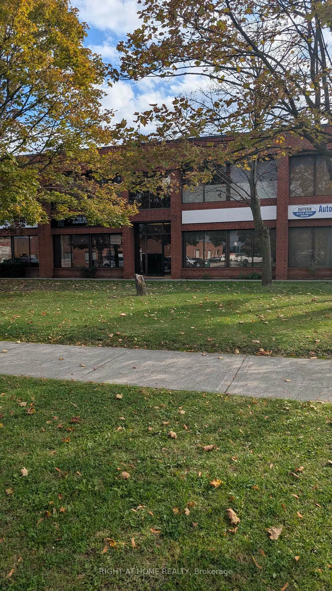 210, Drumlin, Concord, Vaughan