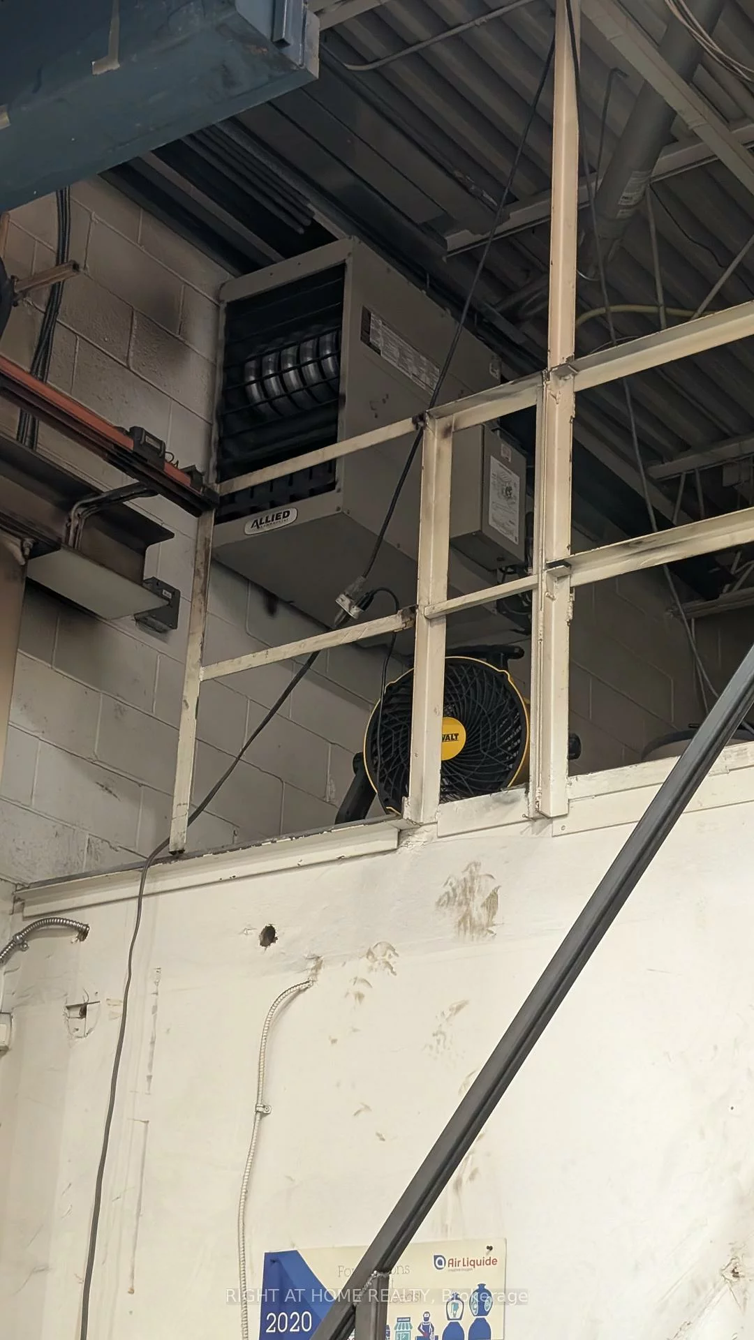 210, Drumlin, Concord, Vaughan