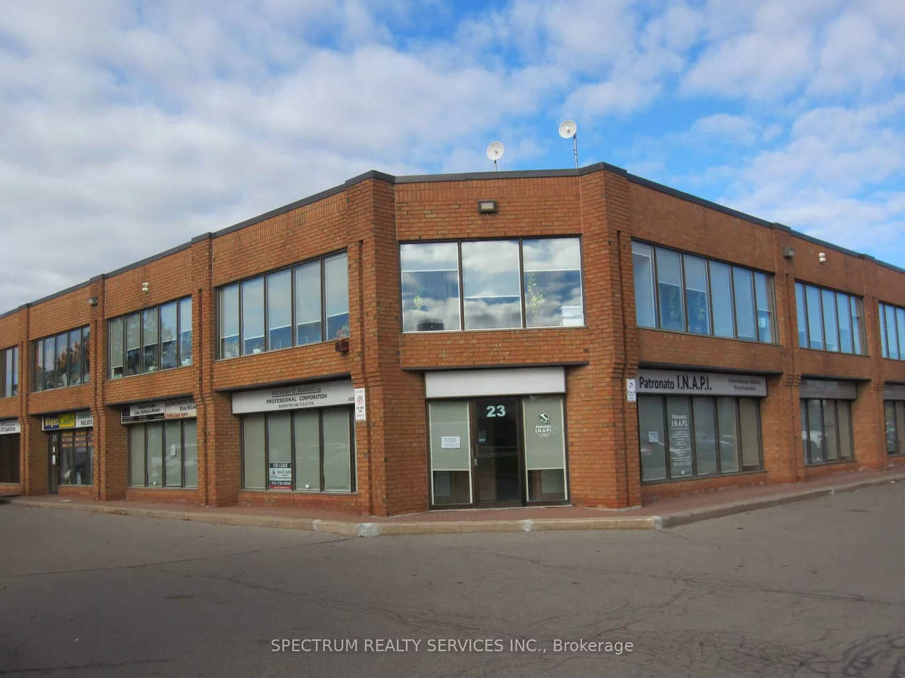 80, Caulauren, East Woodbridge, Vaughan