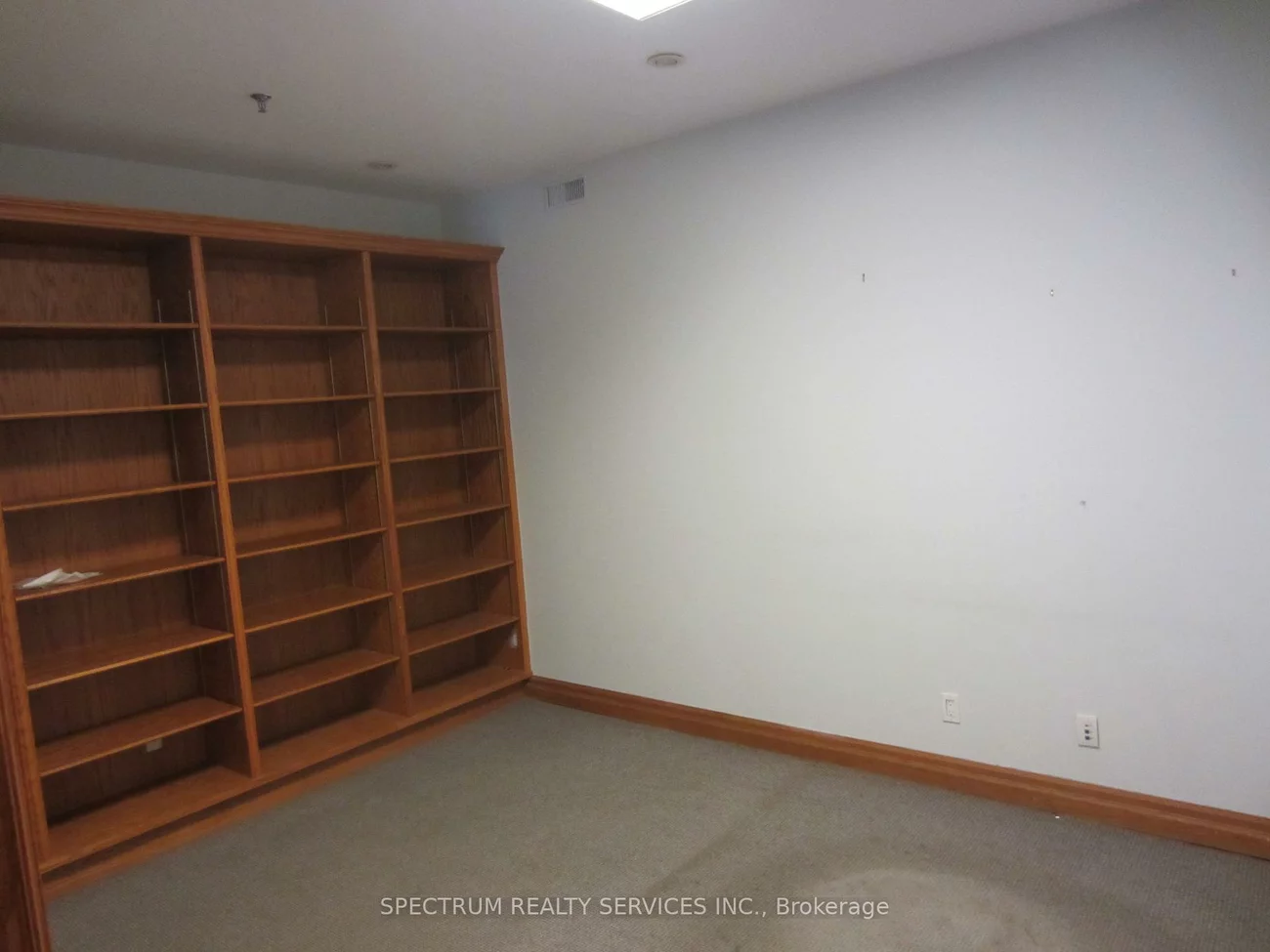 80, Caulauren, East Woodbridge, Vaughan