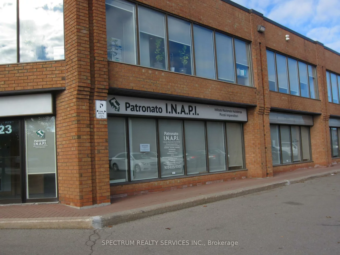 80, Caulauren, East Woodbridge, Vaughan