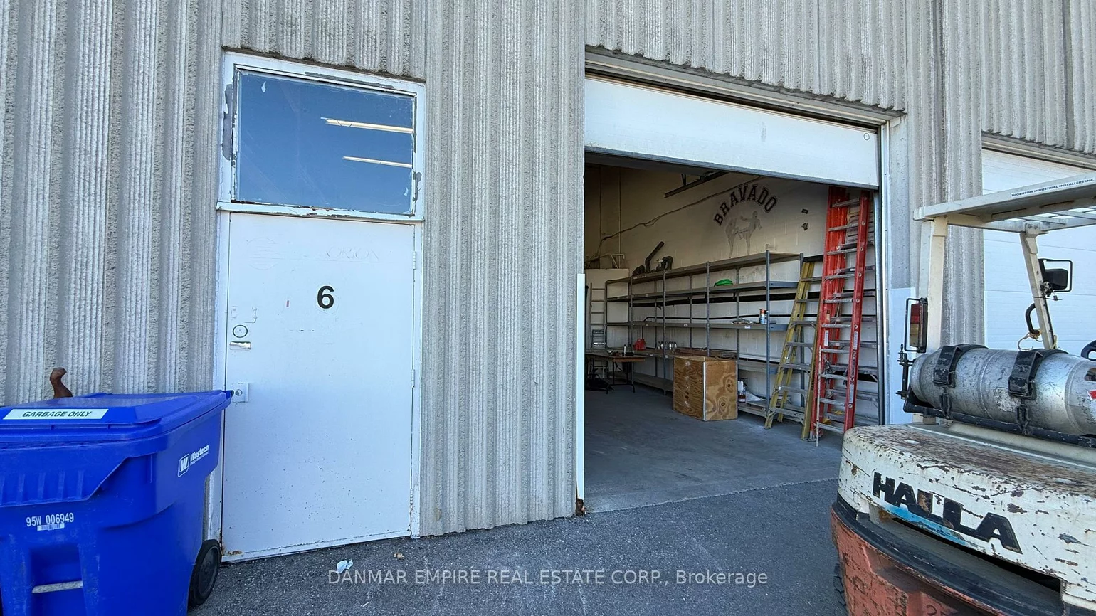 53, Woodstream, Vaughan Grove, Vaughan