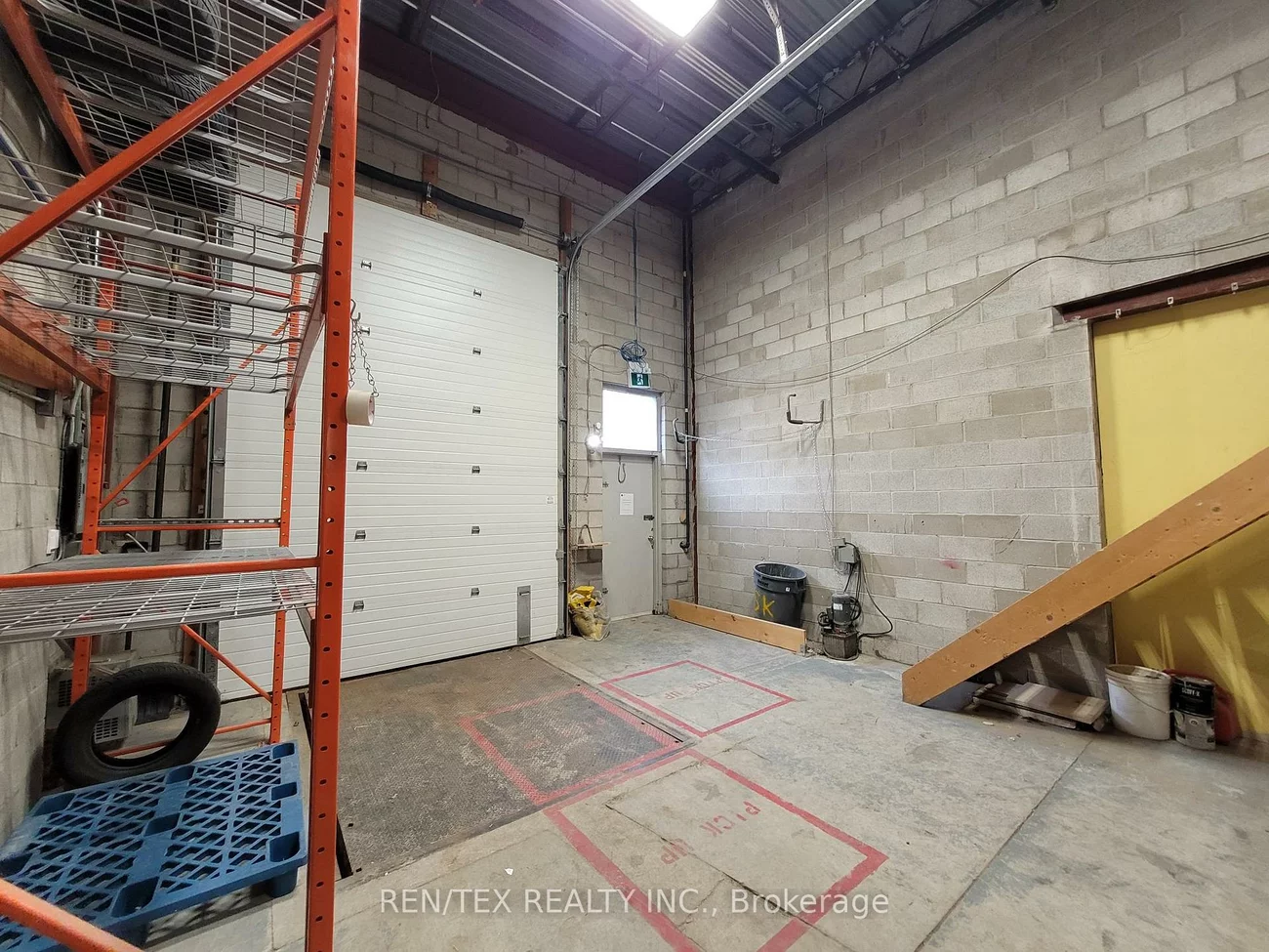 30, Macintosh, Concord, Vaughan