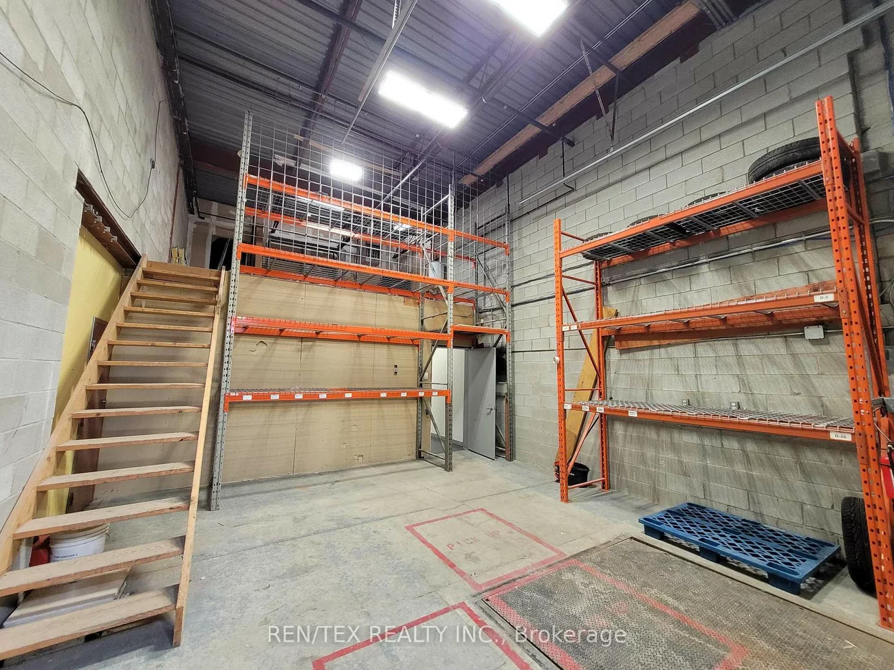 30, Macintosh, Concord, Vaughan