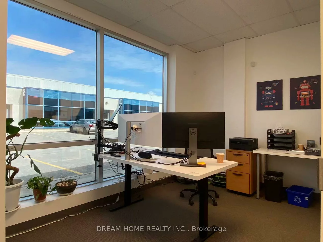 51B, Caldari, Concord, Vaughan