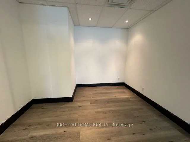 242, Applewood, Concord, Vaughan