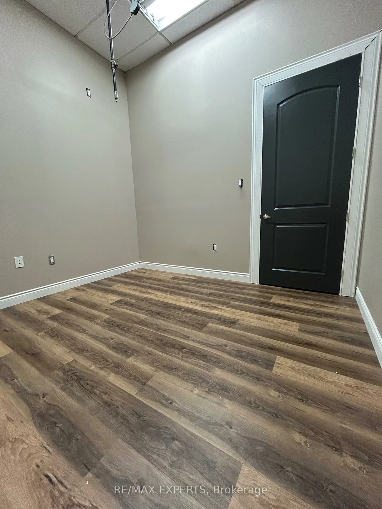 2104, Highway 7, Concord, Vaughan