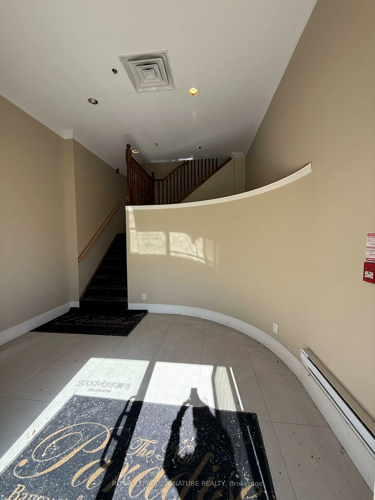 7601, Jane, Vaughan Corporate Centre, Vaughan