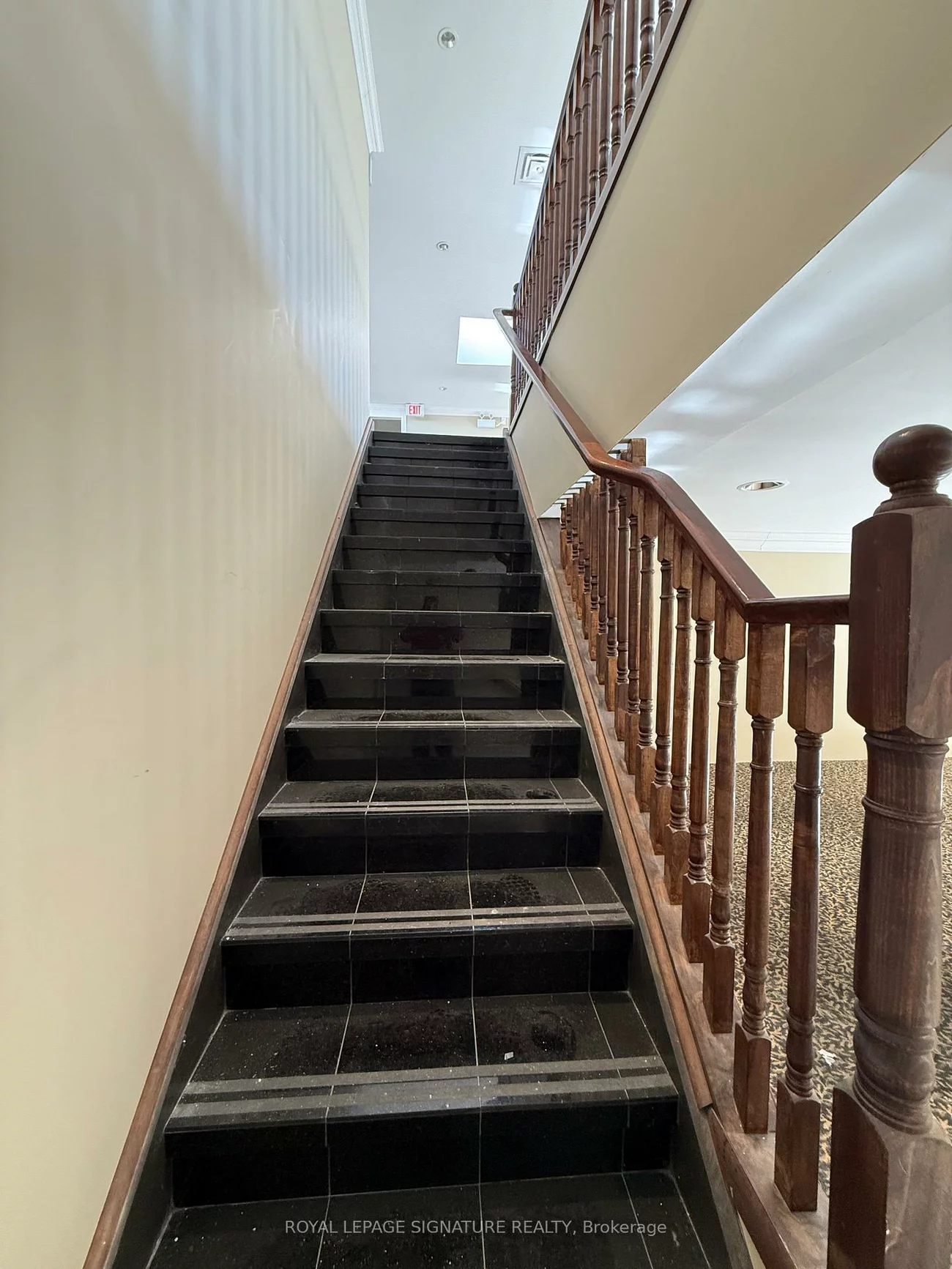 7601, Jane, Vaughan Corporate Centre, Vaughan