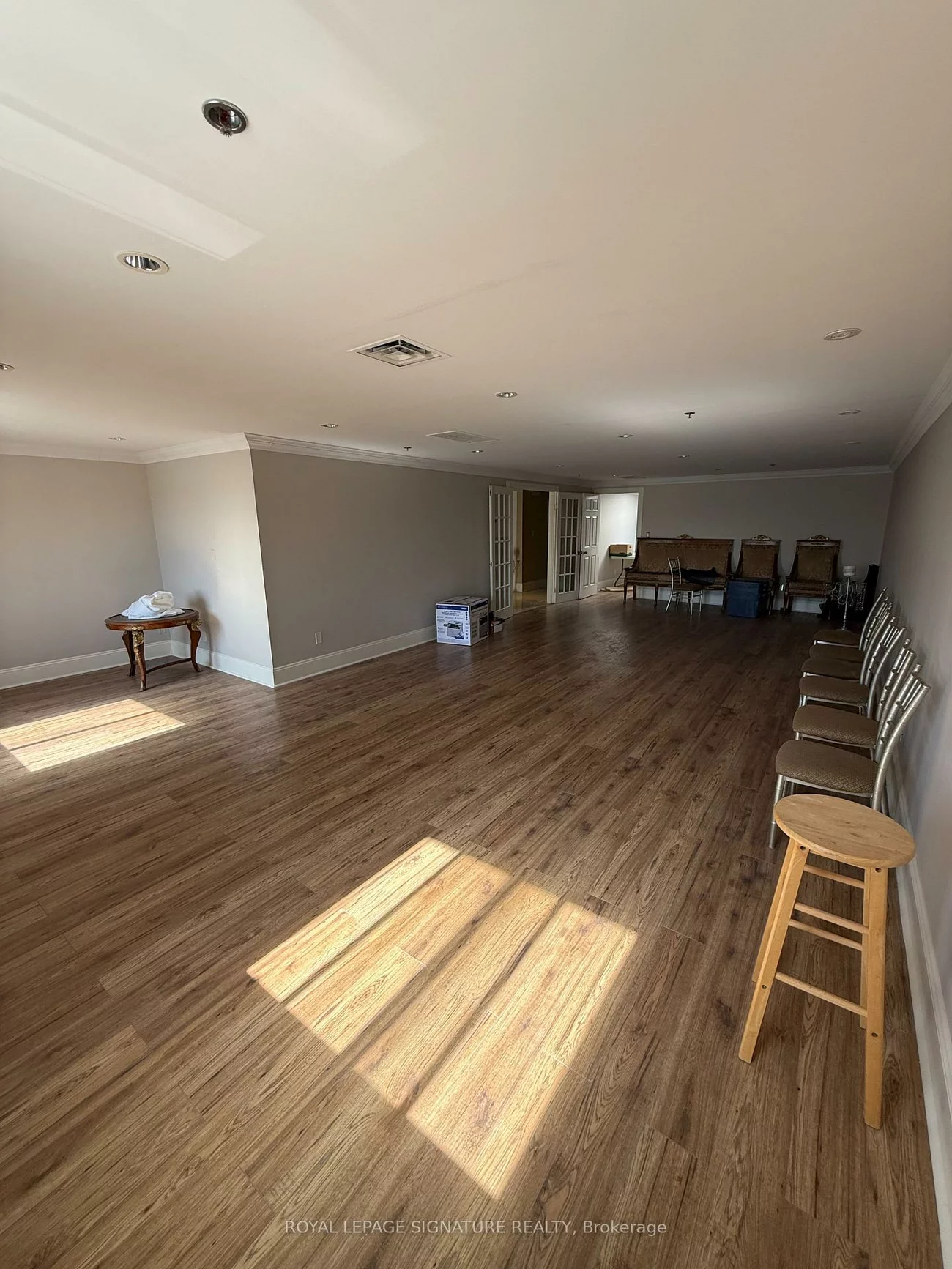 7601, Jane, Vaughan Corporate Centre, Vaughan