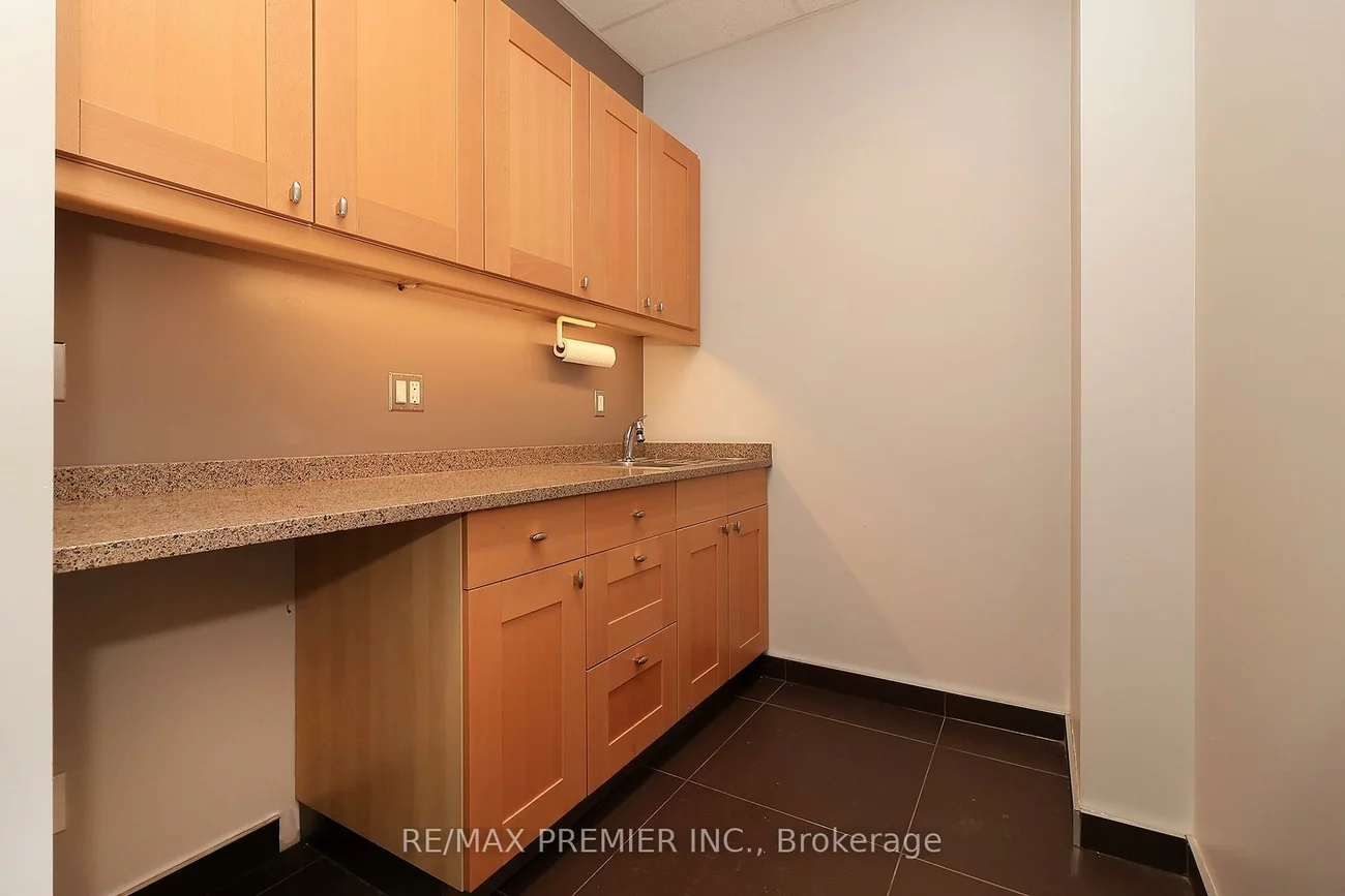 595, Cityview, Vellore Village, Vaughan