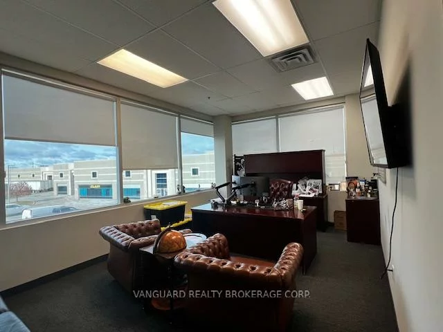 385, Connie, Concord, Vaughan