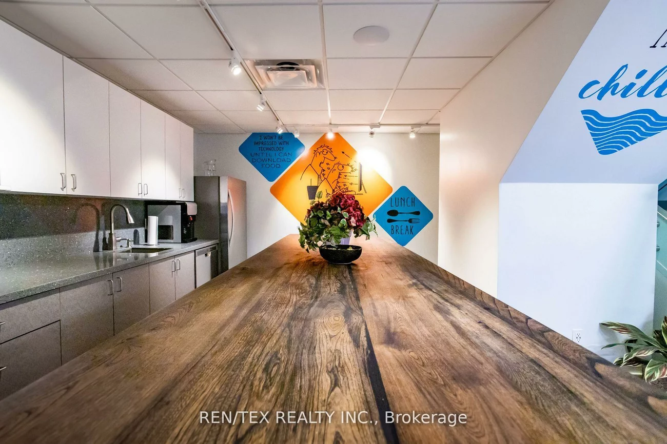 120, Jevlan, Vaughan Corporate Centre, Vaughan