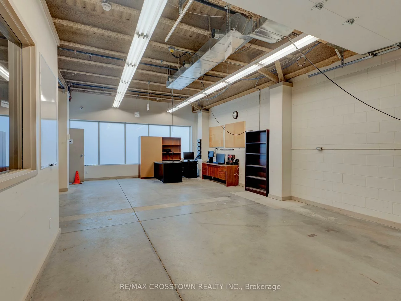 411, Four Valley, Concord, Vaughan