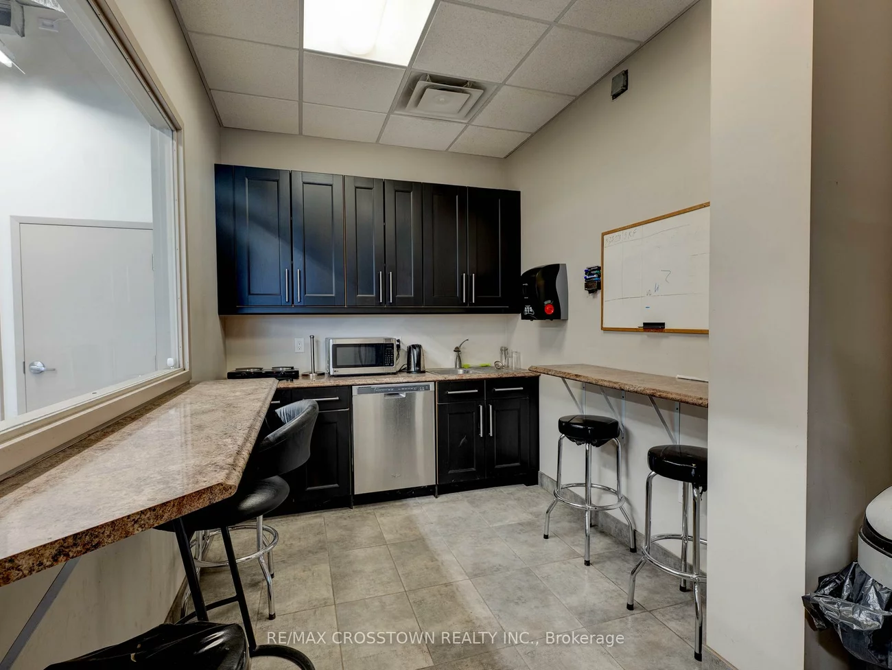 411, Four Valley, Concord, Vaughan