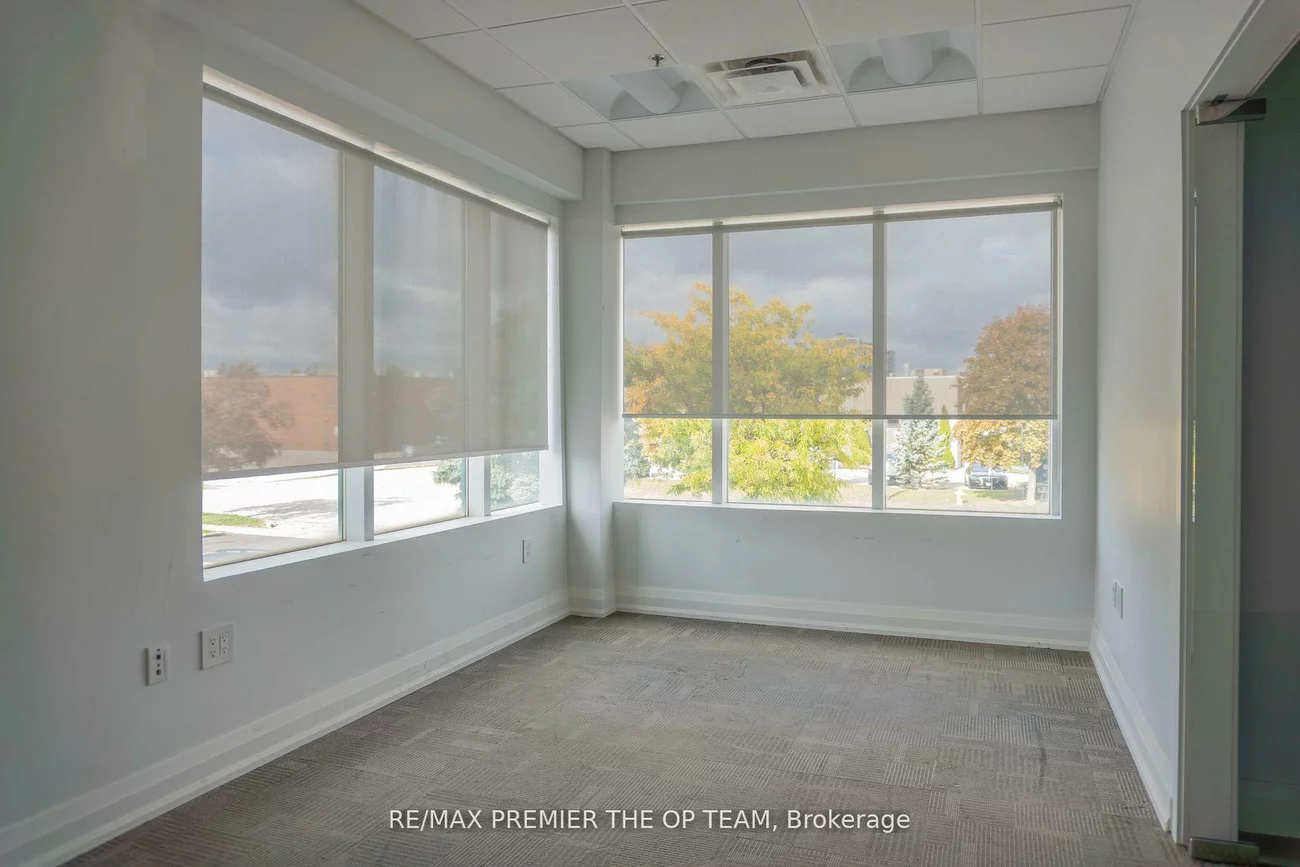 2900, Langstaff, Concord, Vaughan