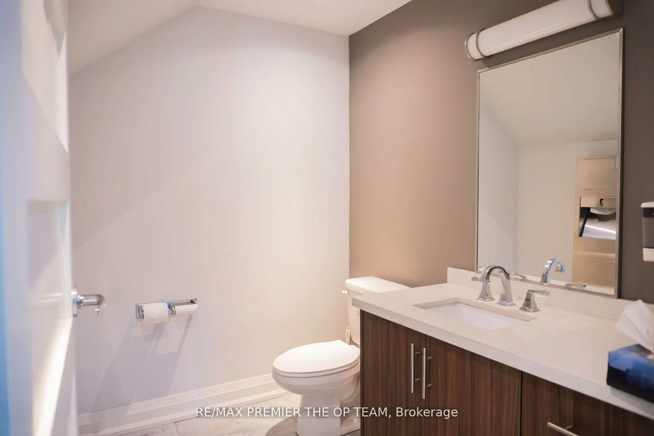 2900, Langstaff, Concord, Vaughan