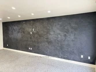 155, Winges, Pine Valley Business Park, Vaughan