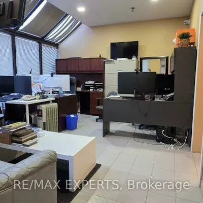 400, Creditstone, Concord, Vaughan