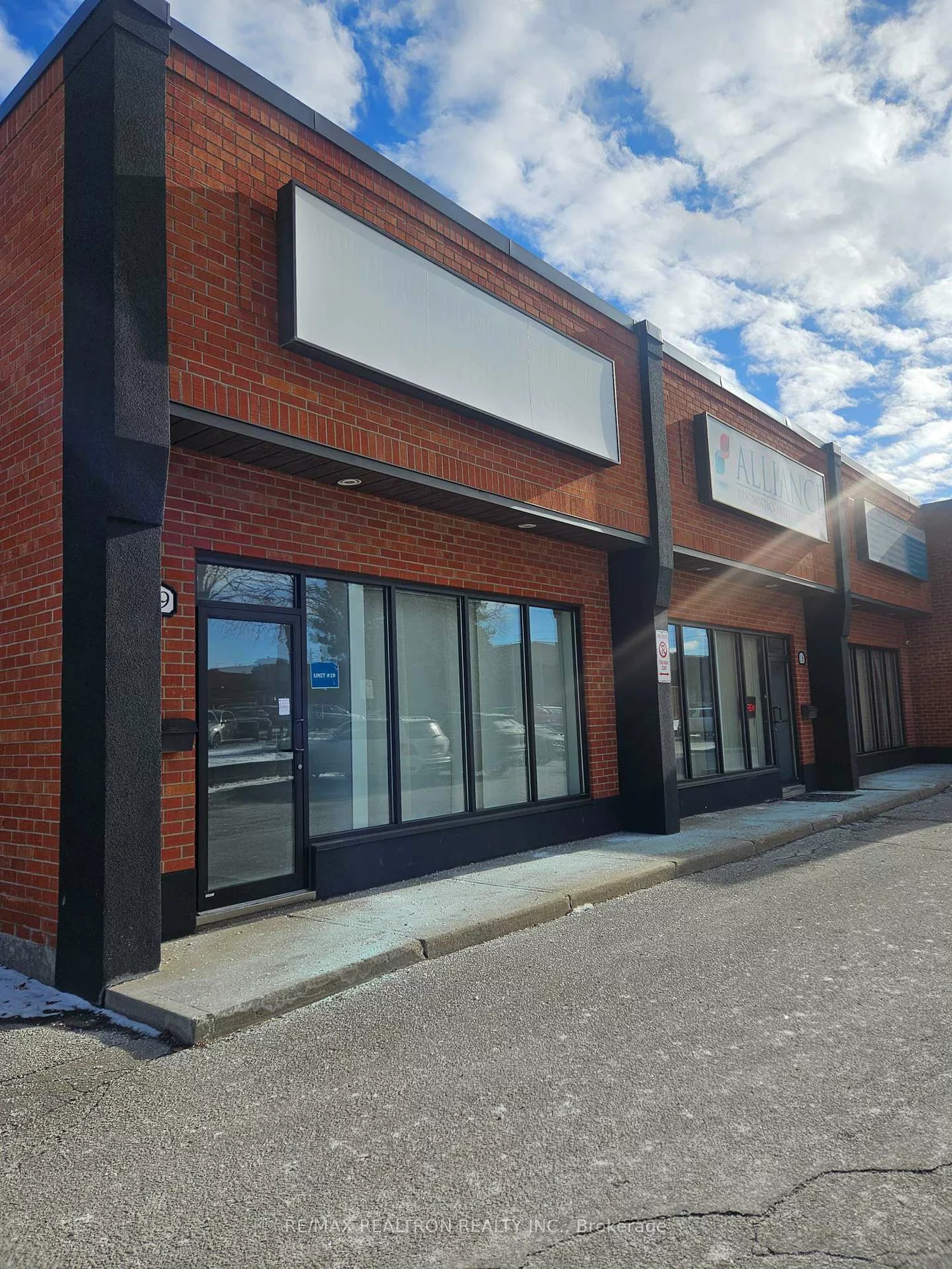 2150, STEELES, Concord, Vaughan