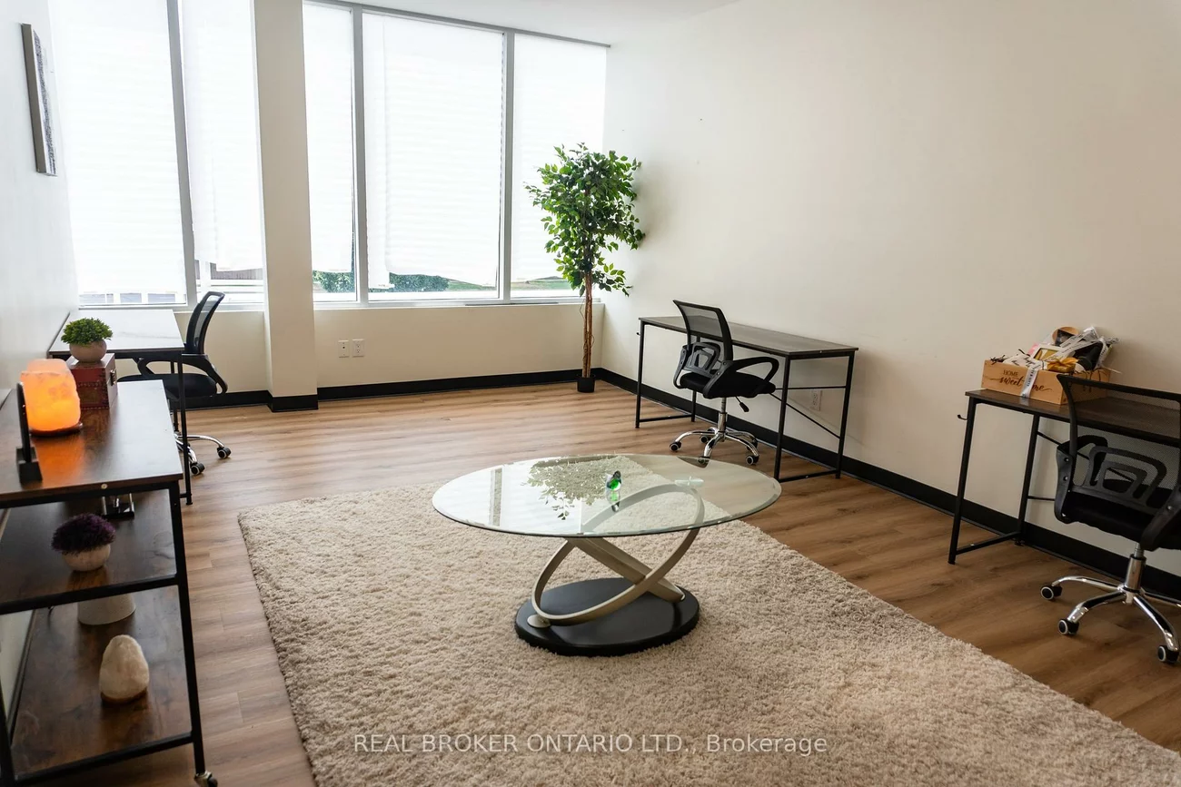 28, Roytec, West Woodbridge, Vaughan