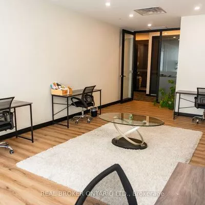 28, Roytec, West Woodbridge, Vaughan