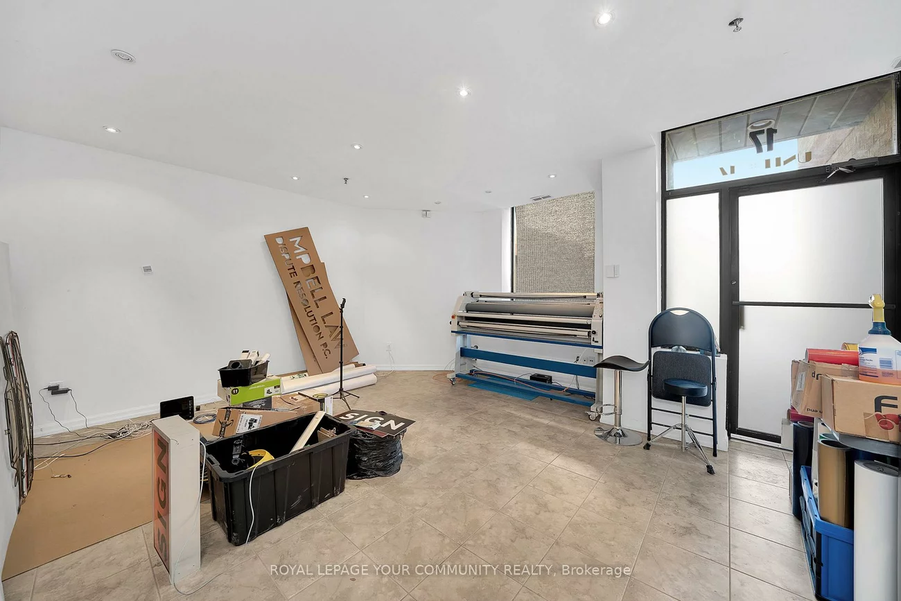 45, Casmir, Concord, Vaughan