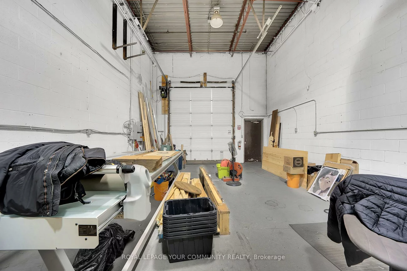 45, Casmir, Concord, Vaughan