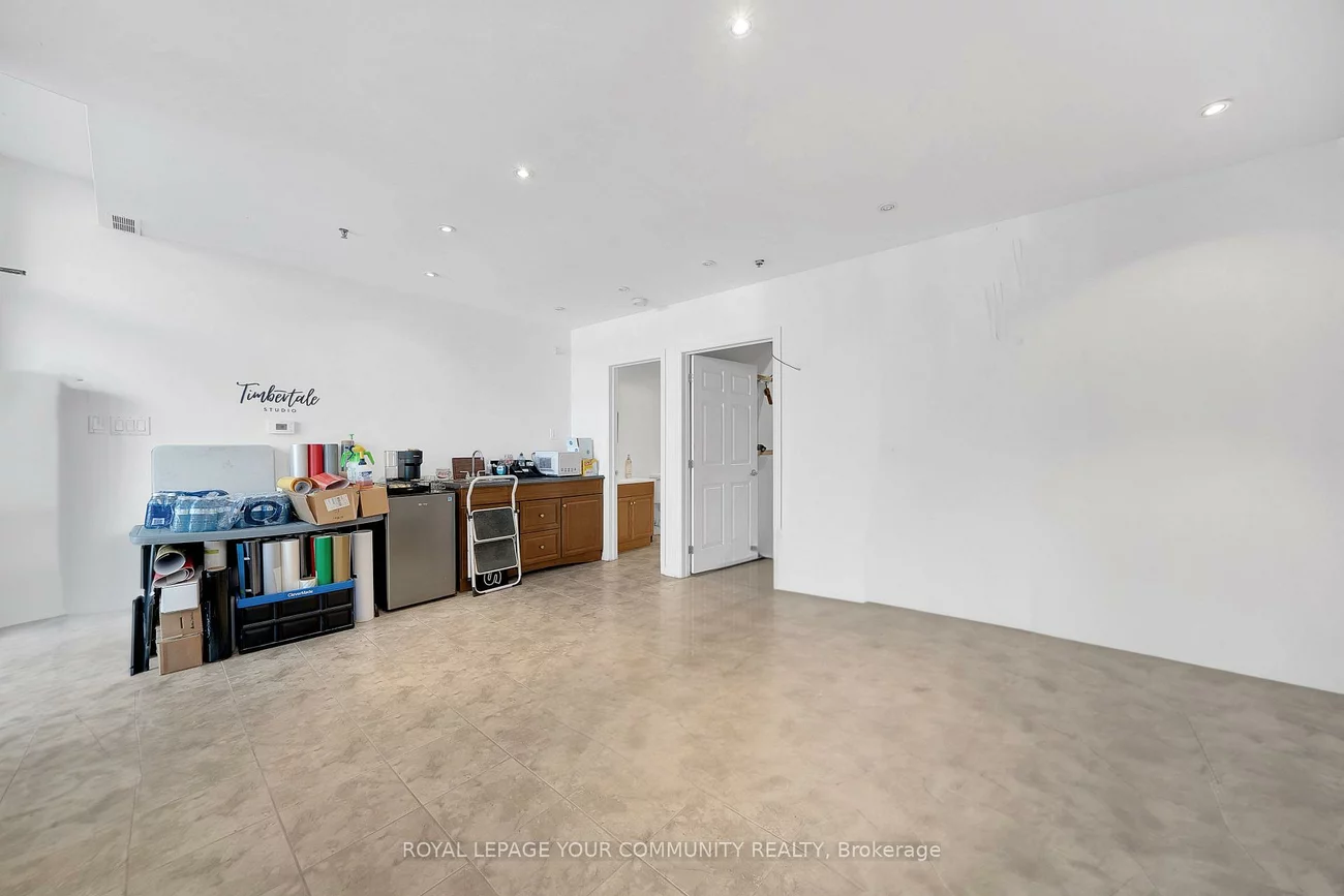 45, Casmir, Concord, Vaughan