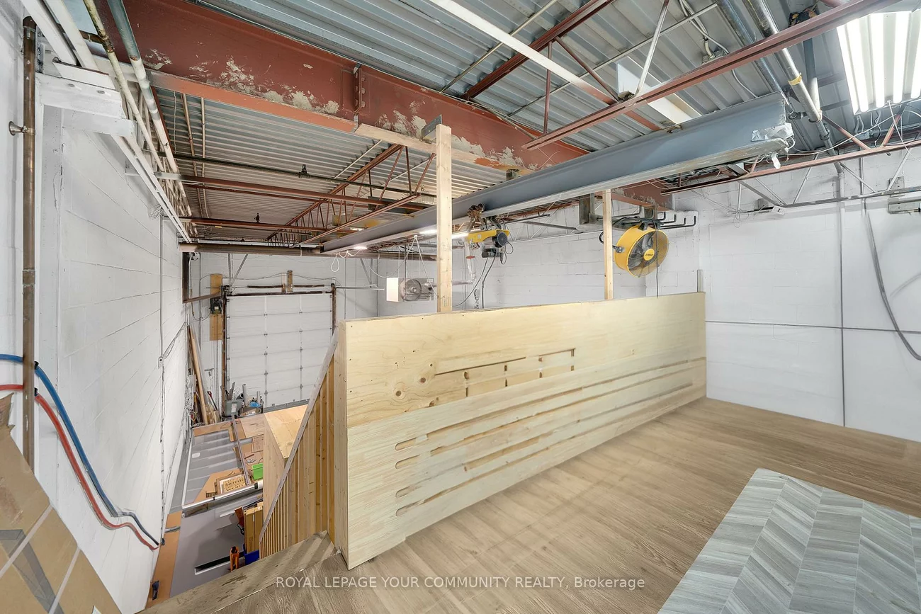 45, Casmir, Concord, Vaughan