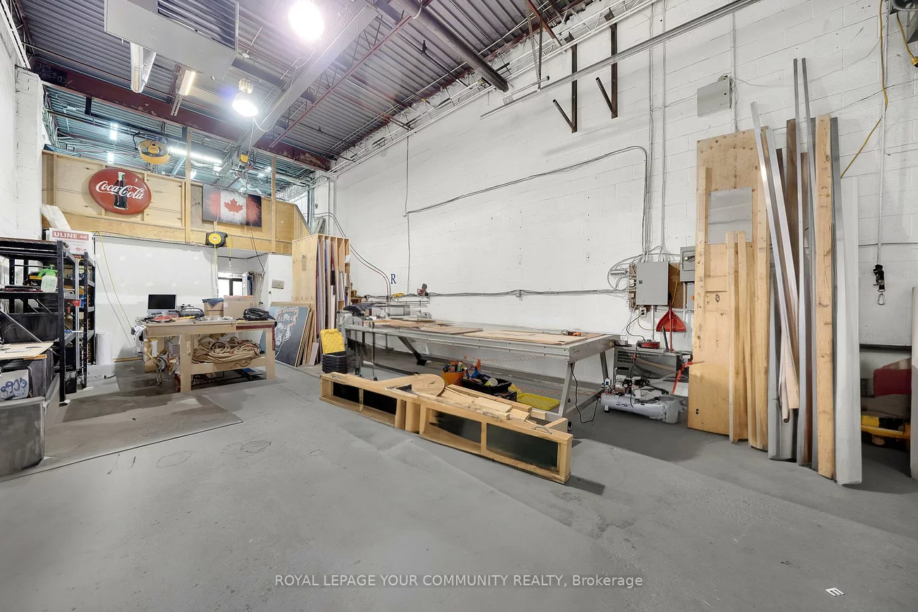 45, Casmir, Concord, Vaughan