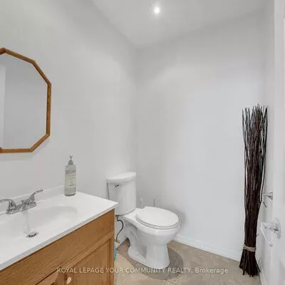 45, Casmir, Concord, Vaughan