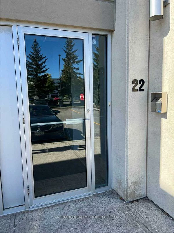 8611, Weston, East Woodbridge, Vaughan