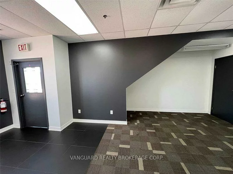 8611, Weston, East Woodbridge, Vaughan