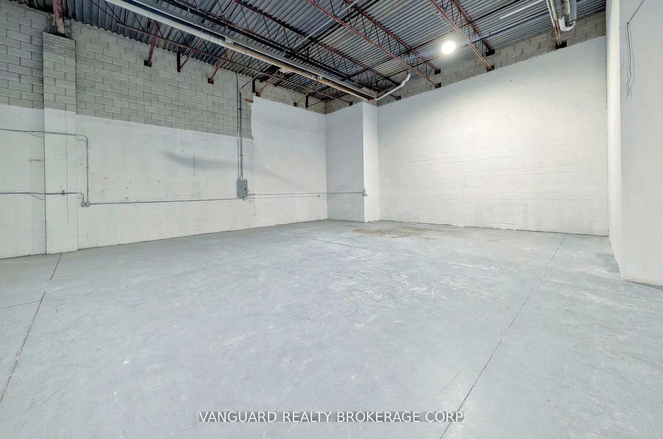 250, Trowers, Pine Valley Business Park, Vaughan