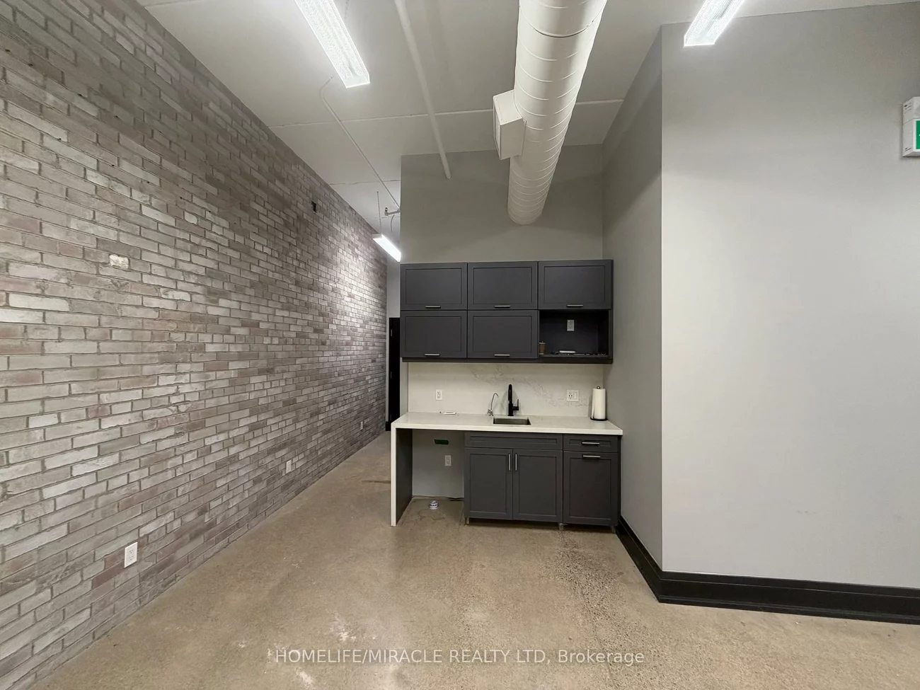 81, Zenway, West Woodbridge Industrial Area, Vaughan