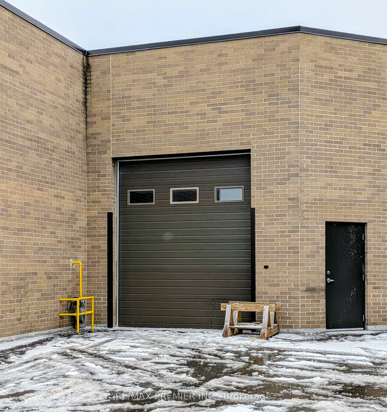 80, Roysun, West Woodbridge Industrial Area, Vaughan