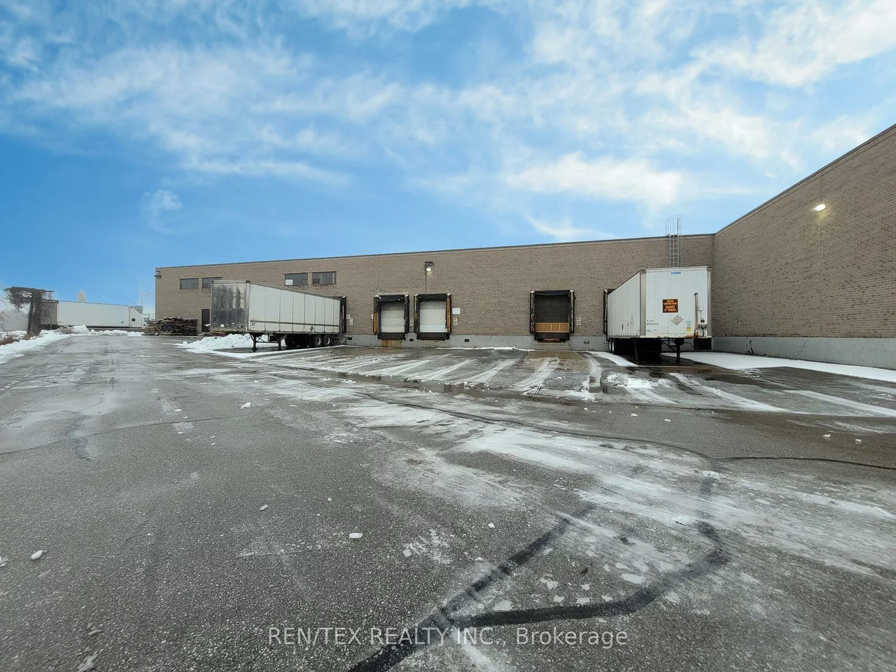 99, Vinyl, Steeles West Industrial, Vaughan