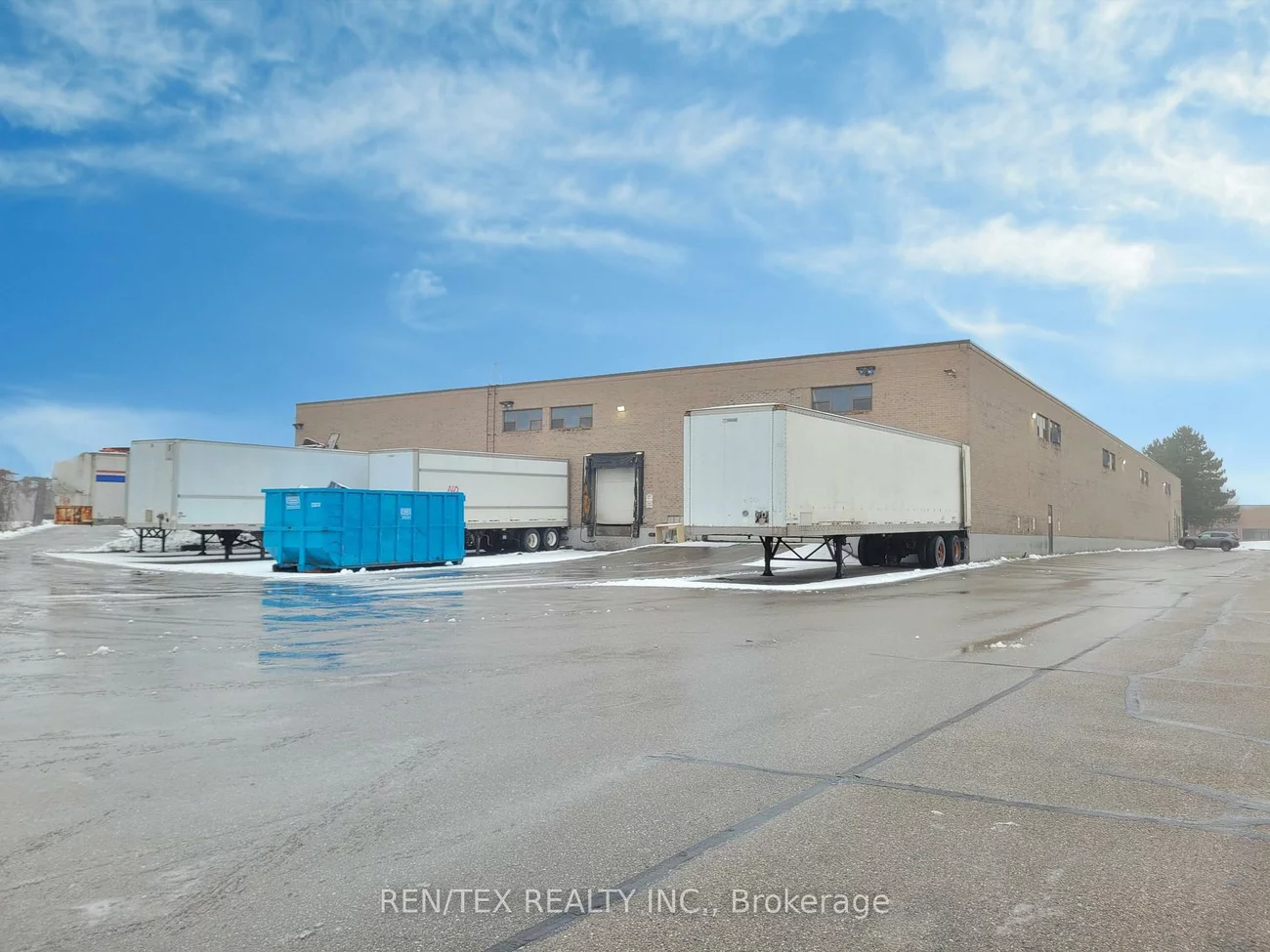 99, Vinyl, Steeles West Industrial, Vaughan