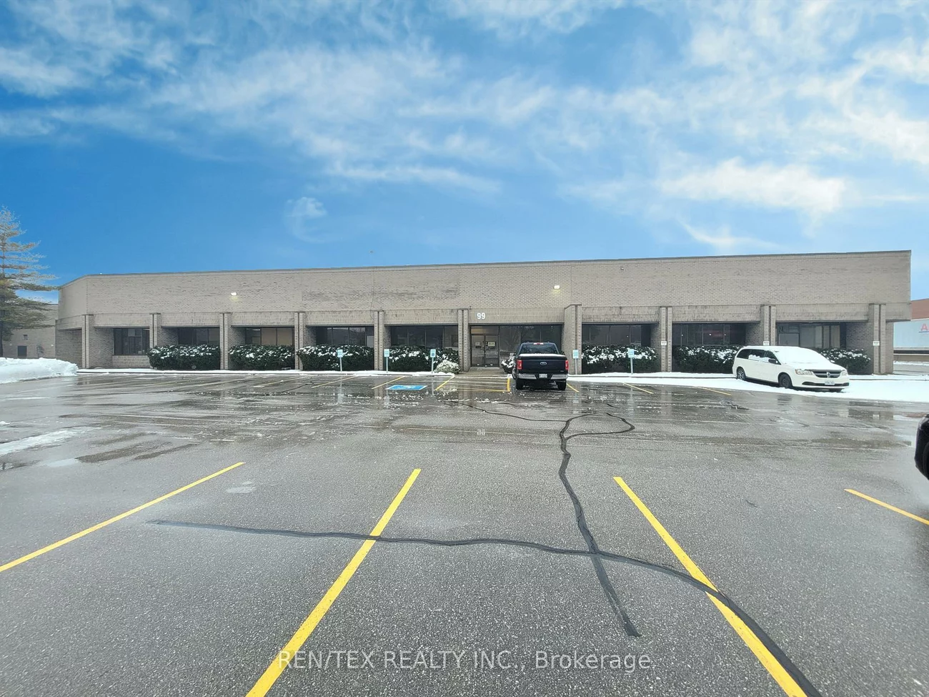 99, Vinyl, Steeles West Industrial, Vaughan